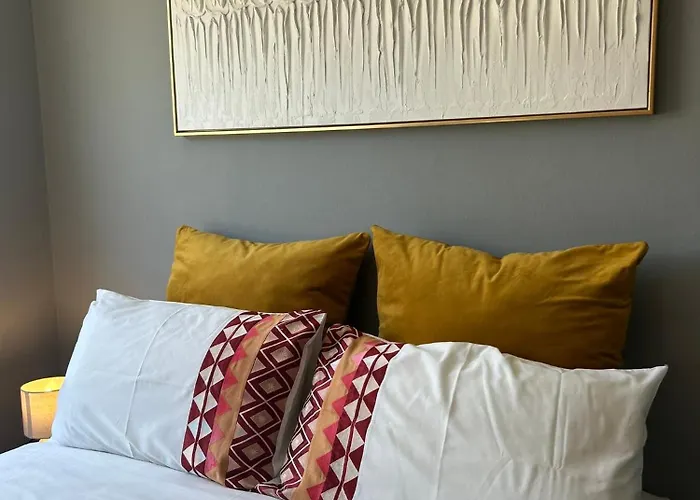 Cosy 1-Bedroom Near The Beach