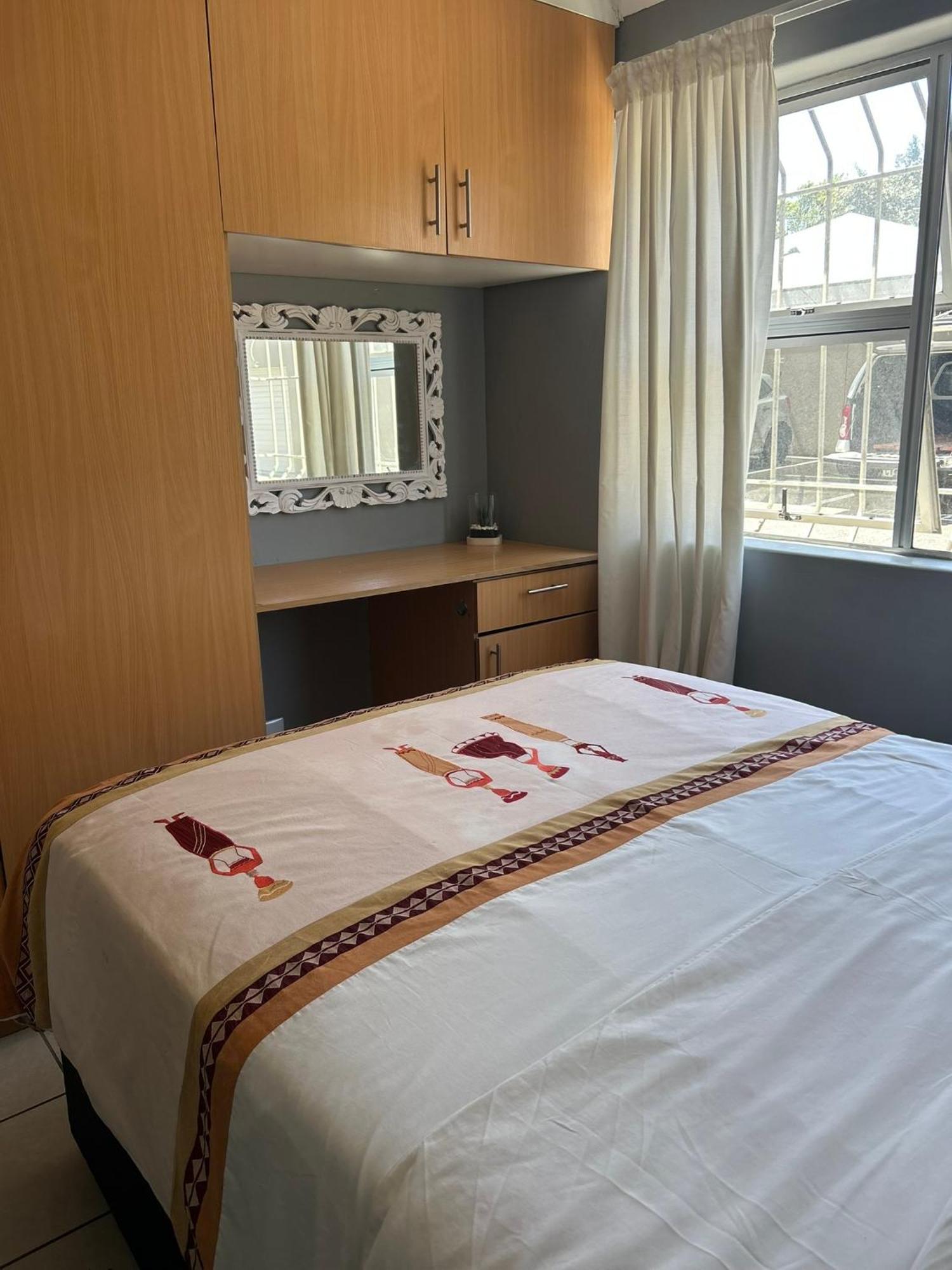 Apartment Cosy 1-bedroom Near The *